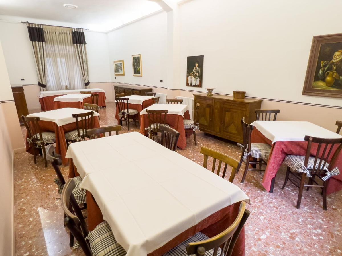 Monte Marsicano Hotel Пескасероли Екстериор снимка
